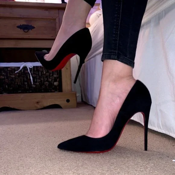 EU38 ルブタン Louboutin Heel Pointed Toe 05A Designer shoes for women - Christian Louboutin United States